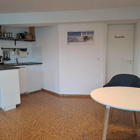 Souterrain-apartment In Wehlheiden Appartamento *